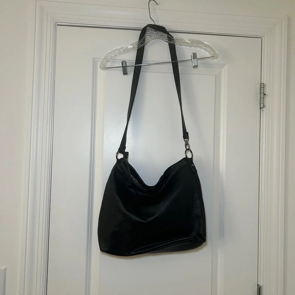 Jessica Simpson Black Pebbled Faux Leather Hobo Bag Gunmetal Tassel Crossbody
